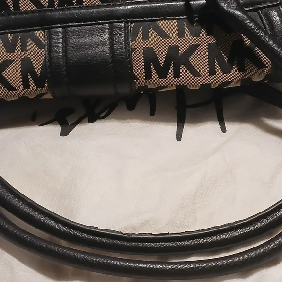 Michael Kors Black and Tan Women's Bag - Picture 5 of 11